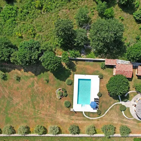 Casa de Férias Kazun
