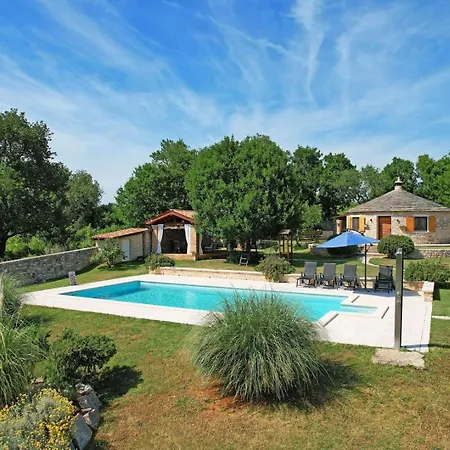 Casa de Férias Kazun